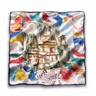 GRAND ÉTENDARD LE ROYAUME DU BONHEUR SILK 140